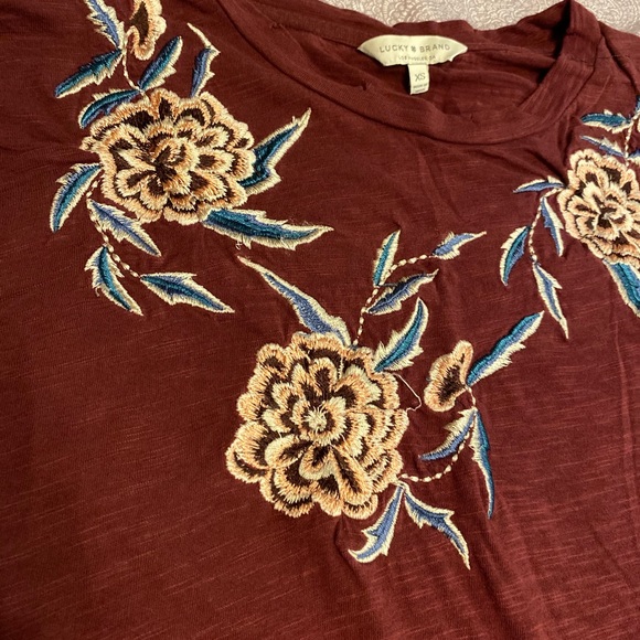 Lucky Brand Distressed Tee w/Embroidered Flowers - Picture 3 of 7